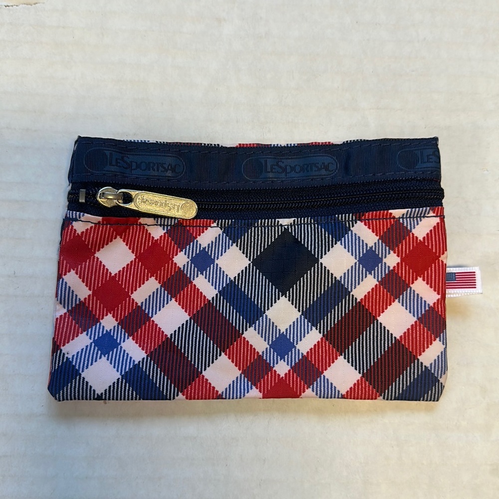 Lesportsac case